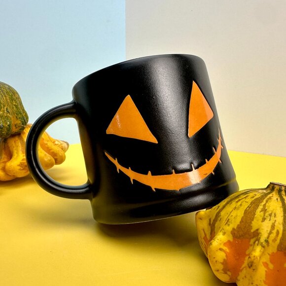 Halloween Pumpkin Face Mug - Picture 1 of 7